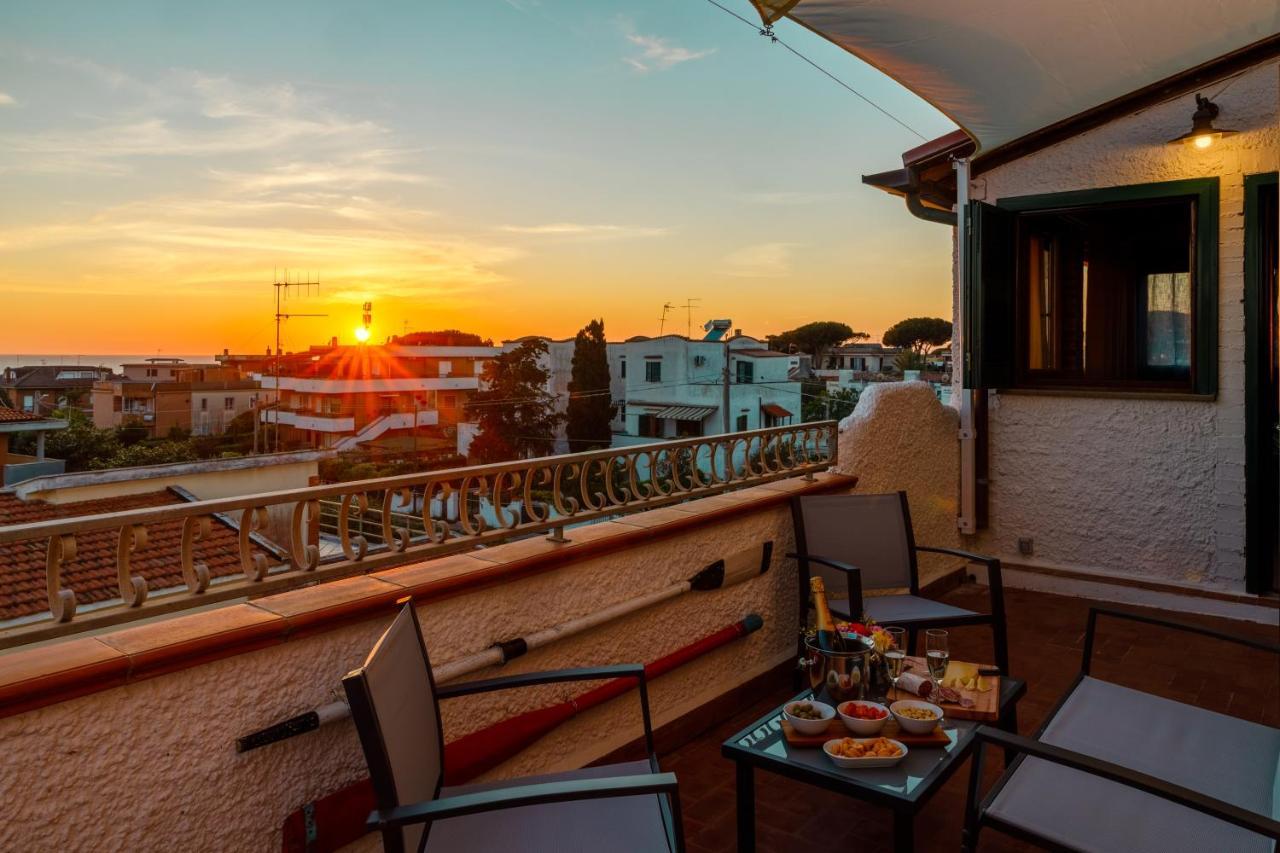 Вилла Sunset Roof Анцио Экстерьер фото